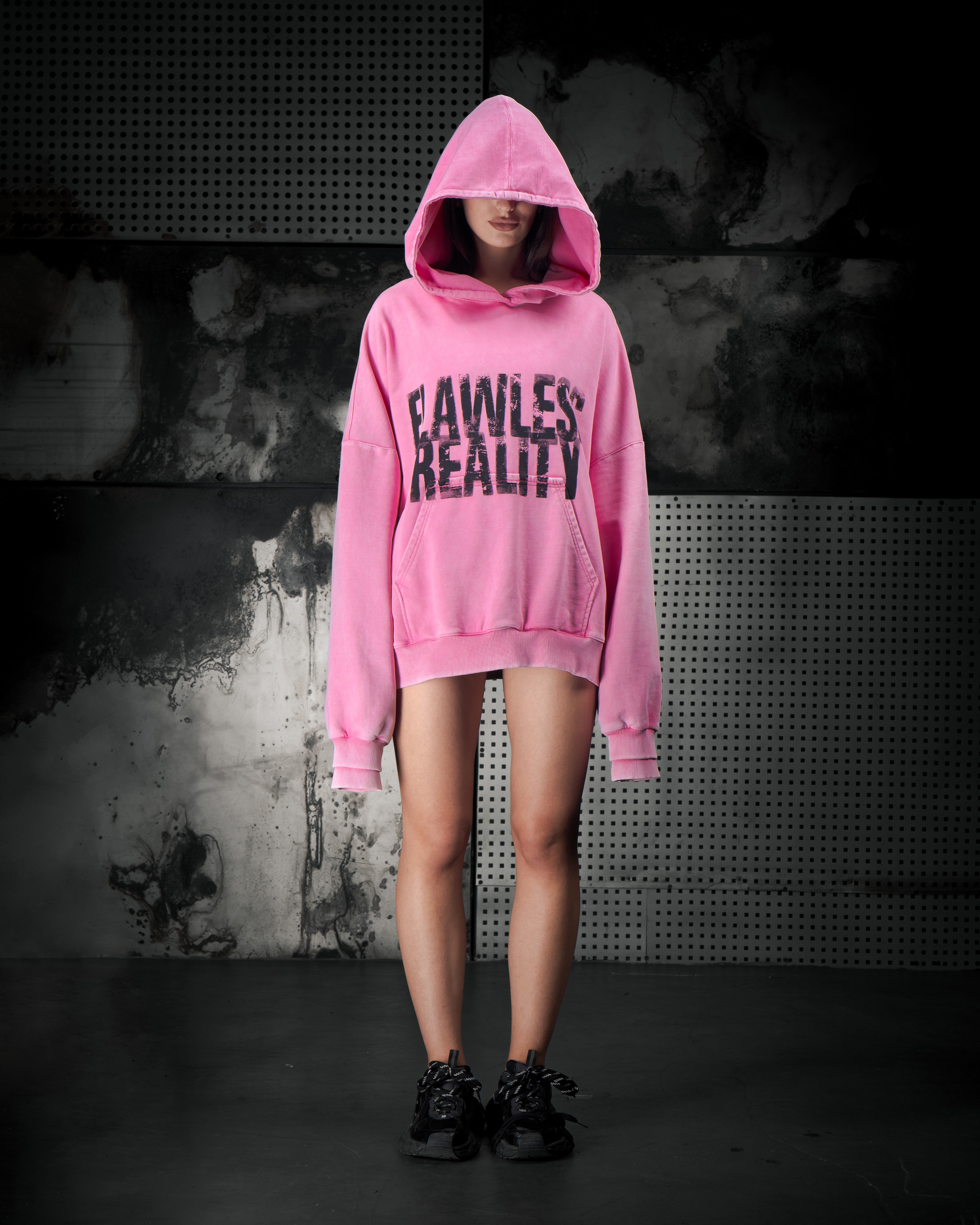 Washed hoodie "Flawless"